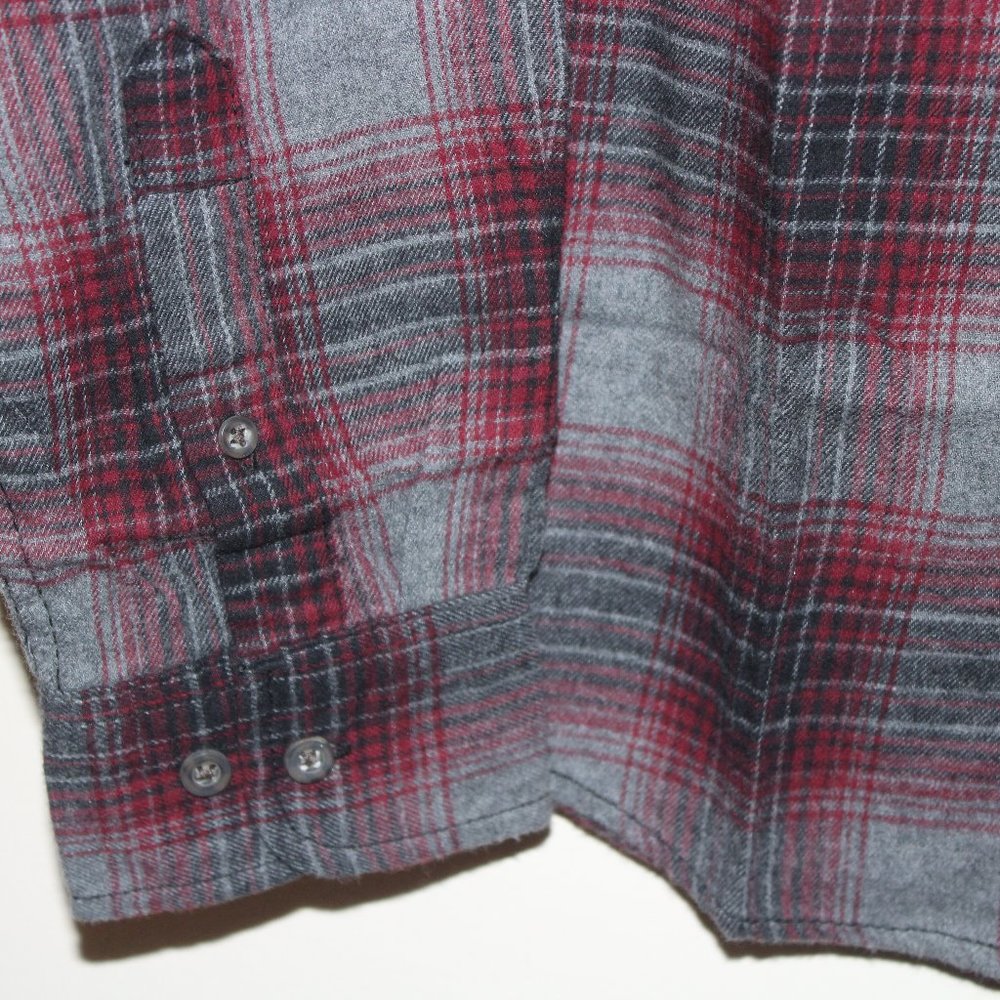 Bundle of 2 George Plaid Flannel Shirts - Picture 8 of 8